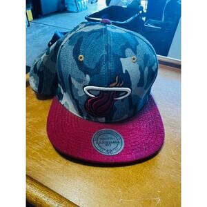 Miami Heat Mitchell and Ness Jean Denim Camouflage Logo Snapback Hat Cap NEW